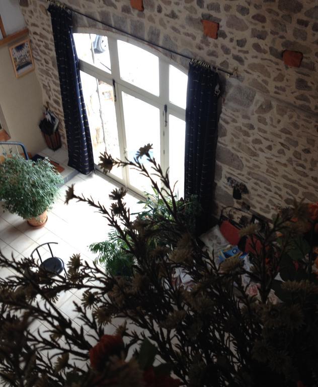 Bed and breakfast Le Pigeonnier De Quarré Extérieur photo